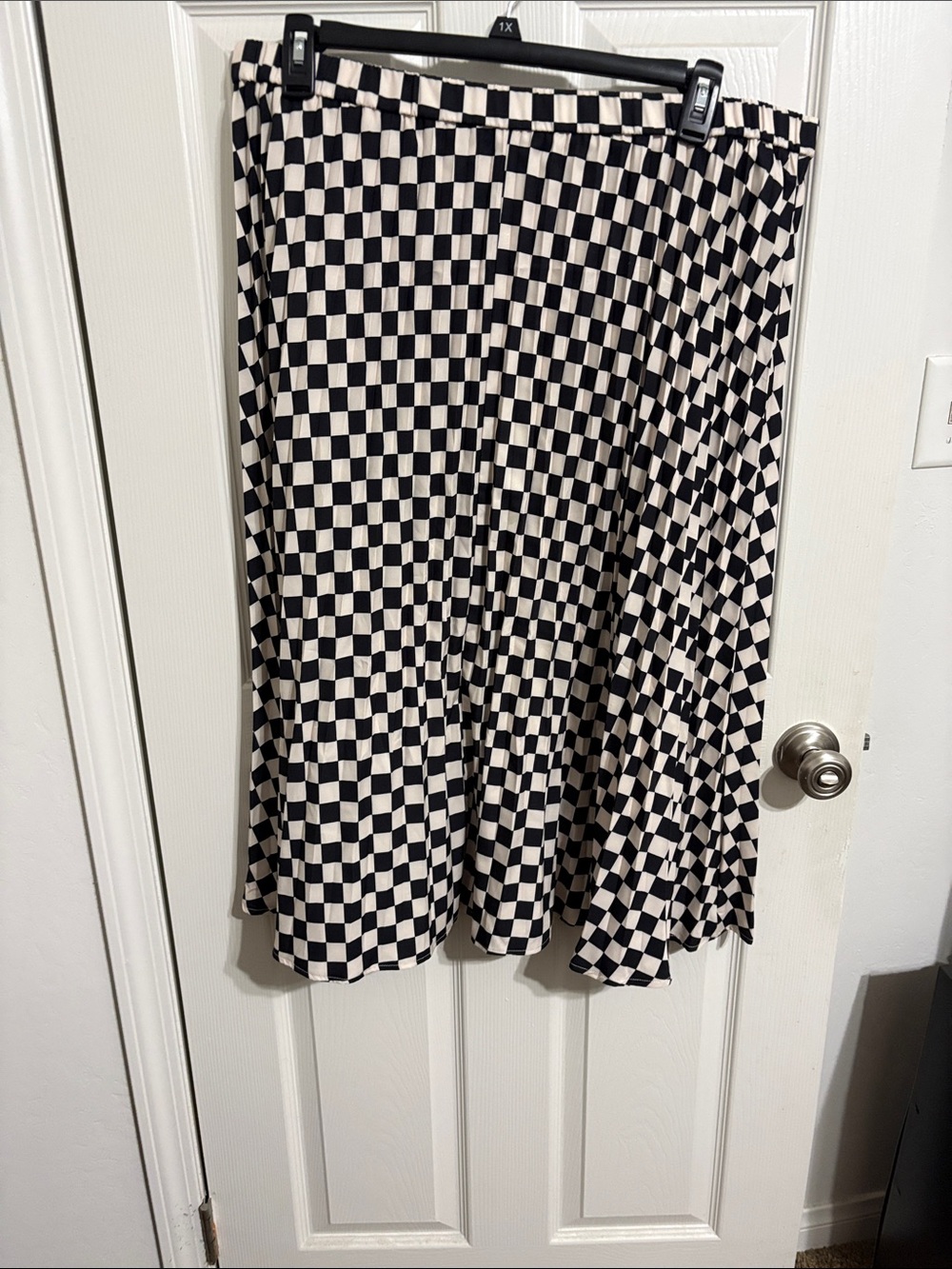 SHEIN Black and White Checkerboard Circle Skirt